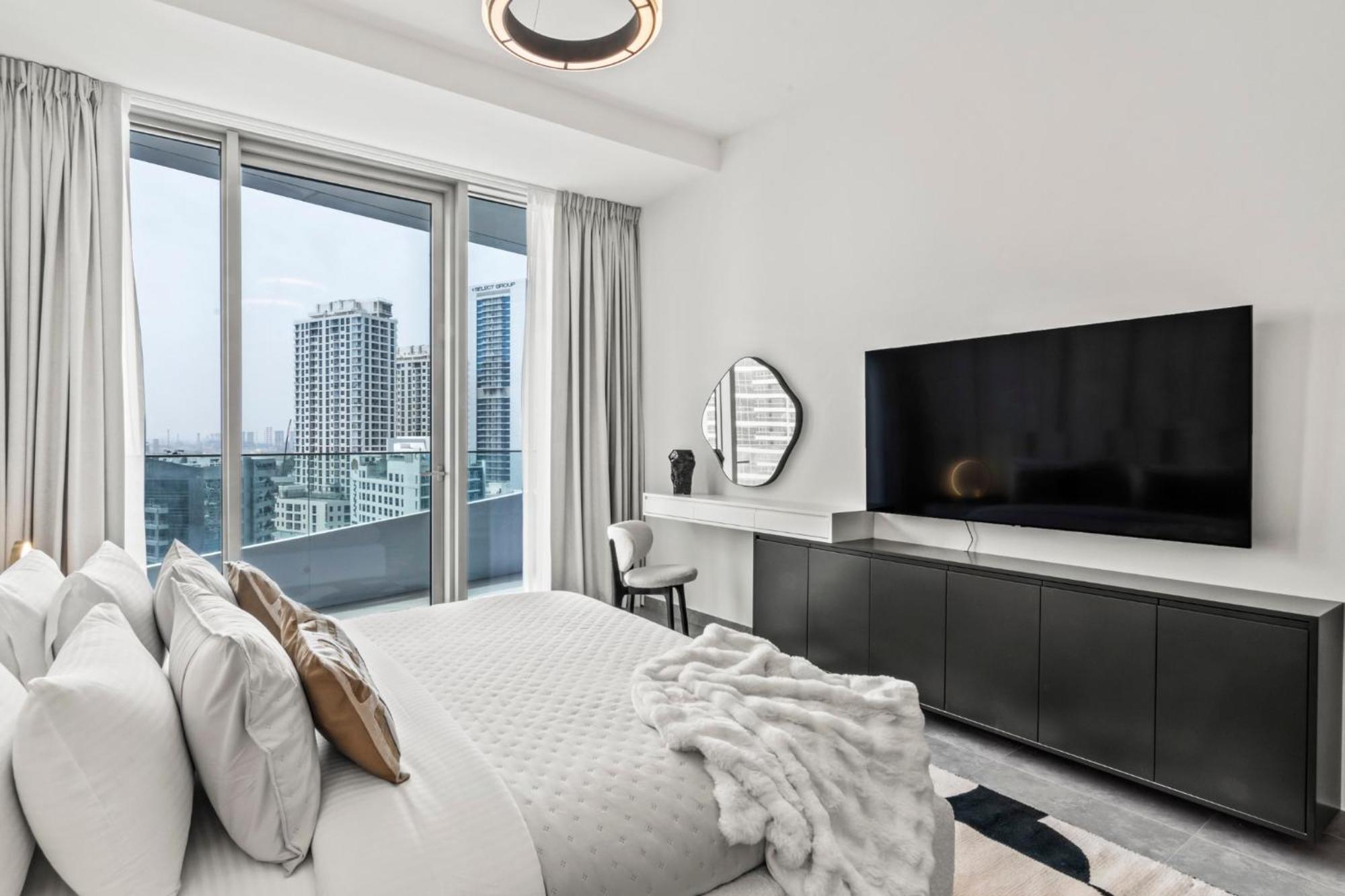 The Smart Concierge - Stella Maris Dubai